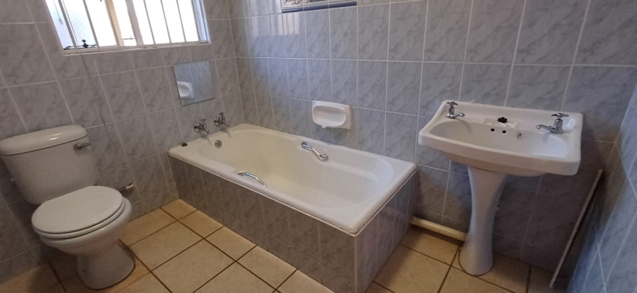 To Let 3 Bedroom Property for Rent in Panorama Free State